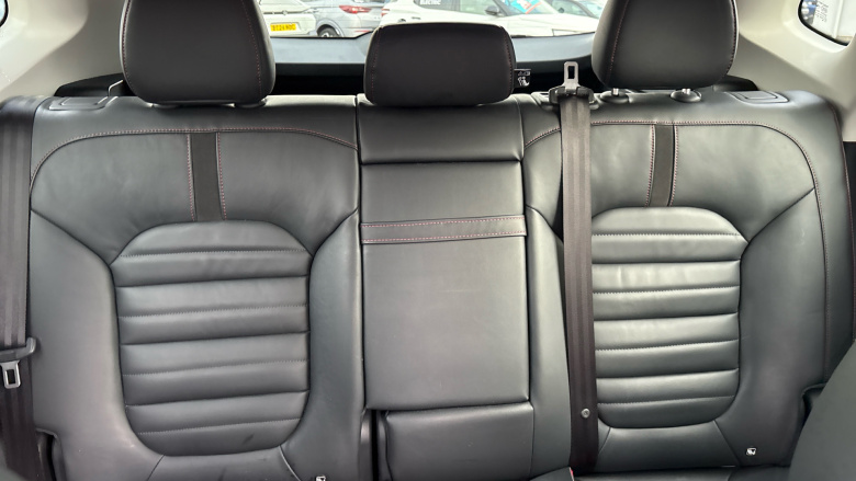 MG HS 1.5 T-GDI Trophy 5dr Petrol Hatchback